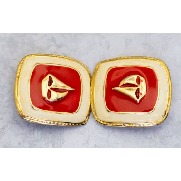 Vintage Victorian Square Yacht - Shaped Gold Tone Clip On Earrings - CS1 - Picture 2 of 3